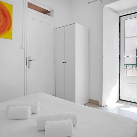 Group-friendly In The Heart Of Bairro Alto * Lisbon